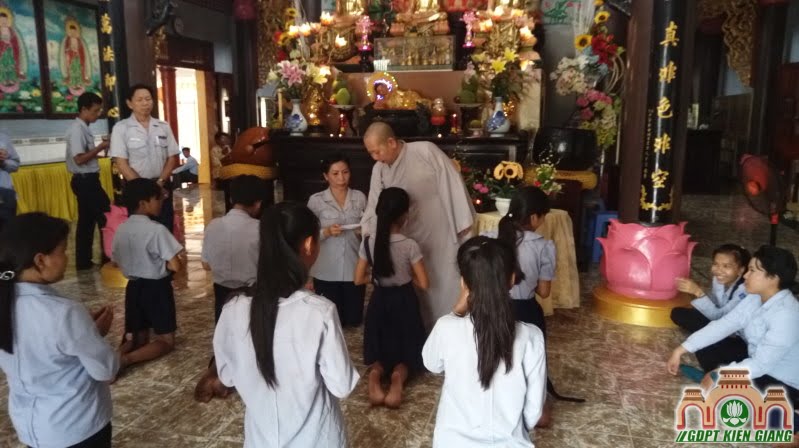 Lễ Lên Đoàn cho đoàn sinh GĐPT Tam Bảo (Hà Tiên)