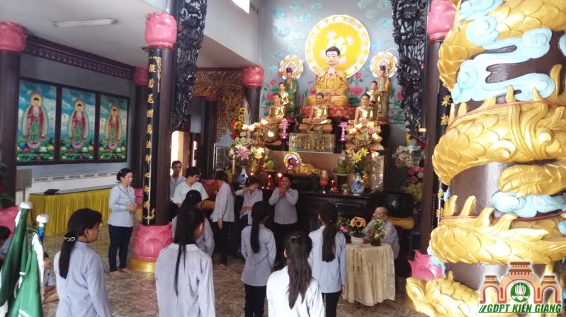Lễ Lên Đoàn cho đoàn sinh GĐPT Tam Bảo (Hà Tiên)