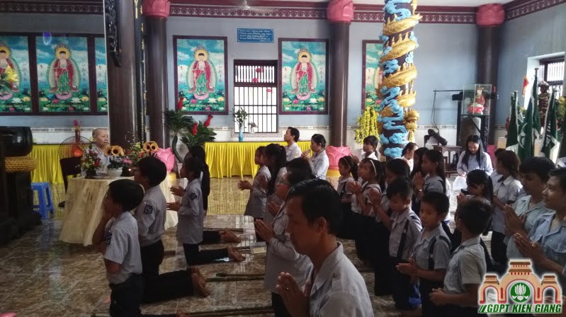 Lễ Lên Đoàn cho đoàn sinh GĐPT Tam Bảo (Hà Tiên)