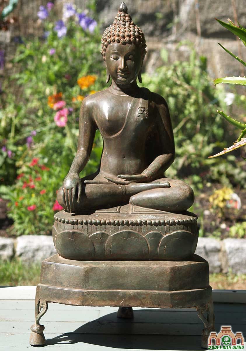 1 garden buddha