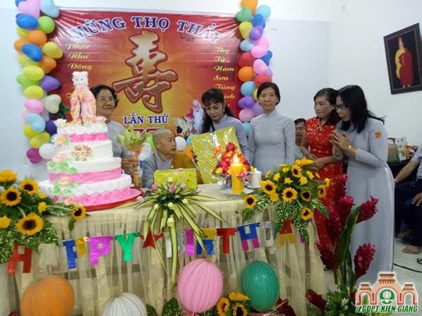 Mùa Trung Thu Ý Nghĩa của GĐPT Tam Bảo (Hà Tiên)