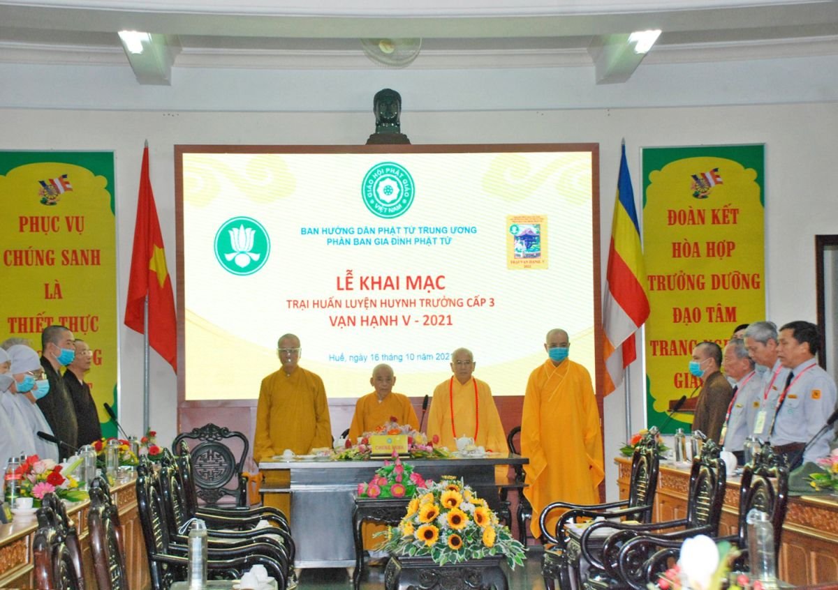 Le Khai Mac Trai Van Hanh