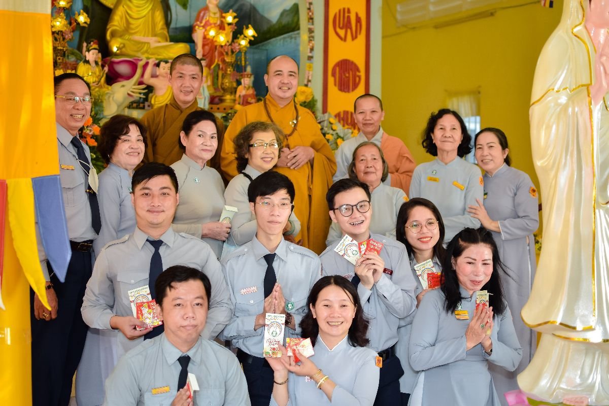 Phan Ban Gia Dinh Phat Tu Kien Giang Van An Va Chuc Tet Chu Ton Duc Nhan Tet Nguyen Dan Nham Dan 07