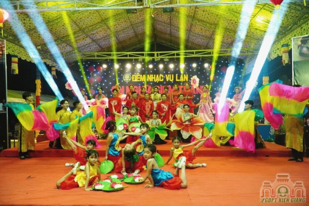 Chuong Trinh Van Nghe Vu Lan 2023 GĐpt Tbht (2)